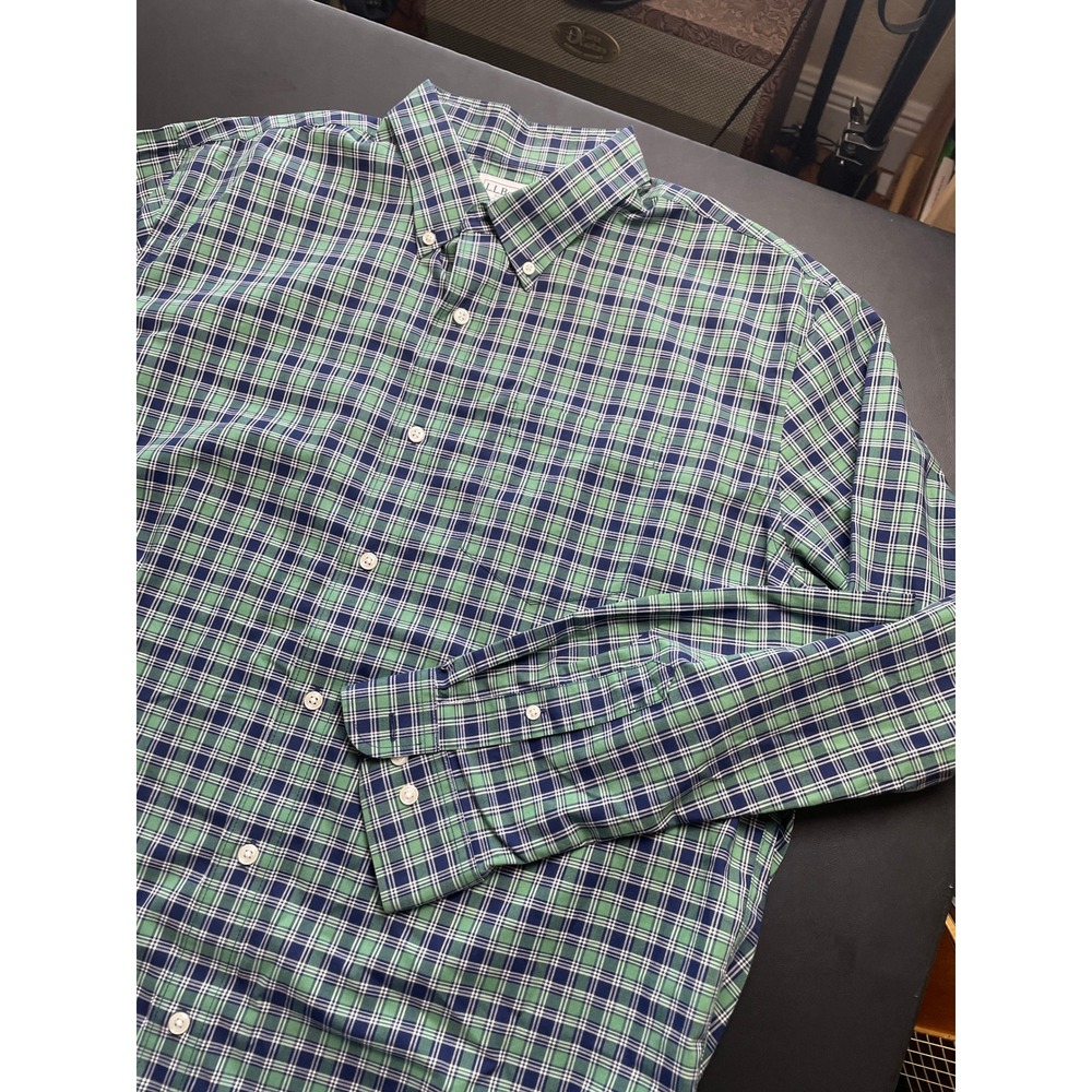 L.L. Bean Button Down Shirt Mens XL Green Excellent Plaid Slightly Fitted Cotton